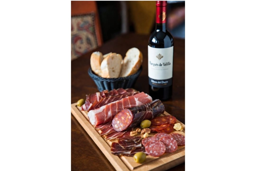 Mundana – El Placer de Comer Hecho Momento