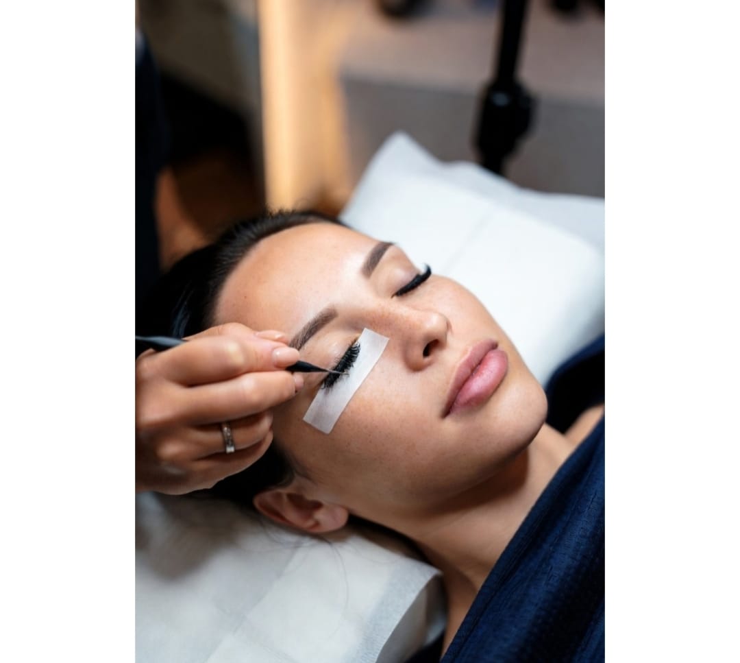 Amor a mi Estetic - ¡Transforma tu mirada y luce espectacular!